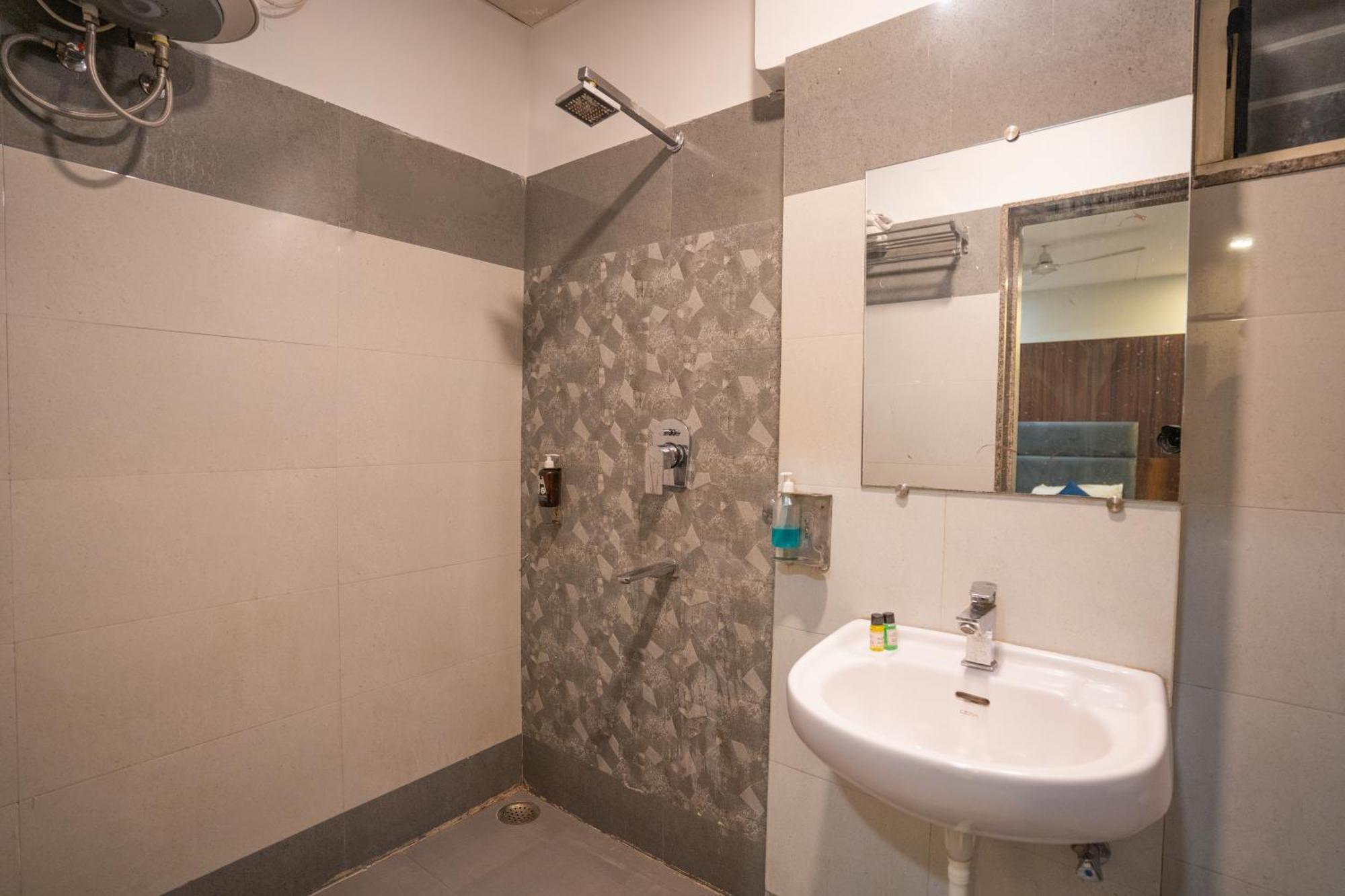 Hotel Naman Udaipur Extérieur photo