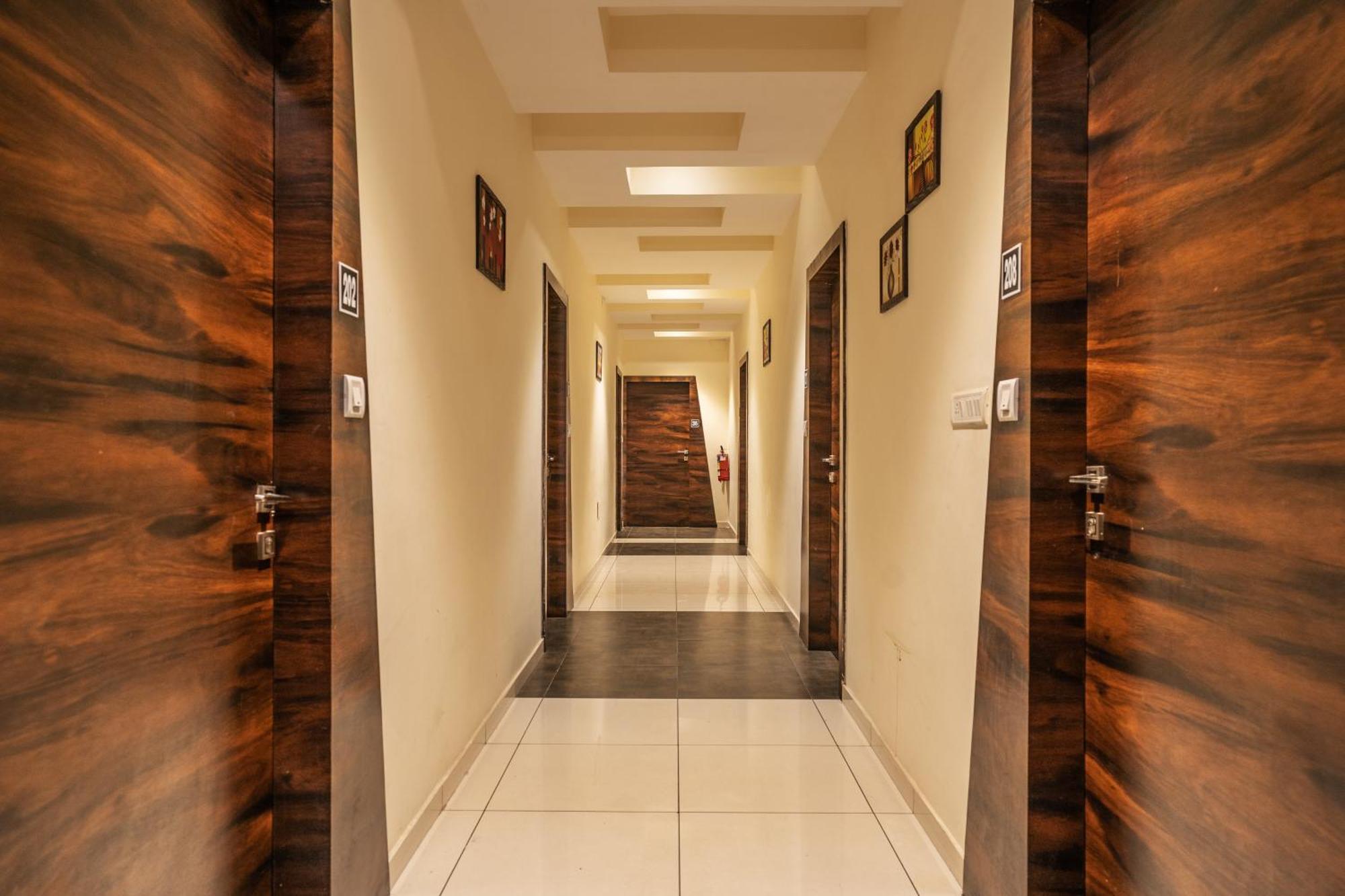 Hotel Naman Udaipur Extérieur photo