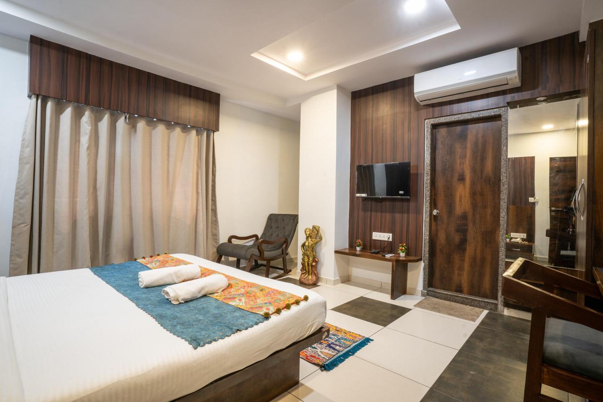 Hotel Naman Udaipur Extérieur photo