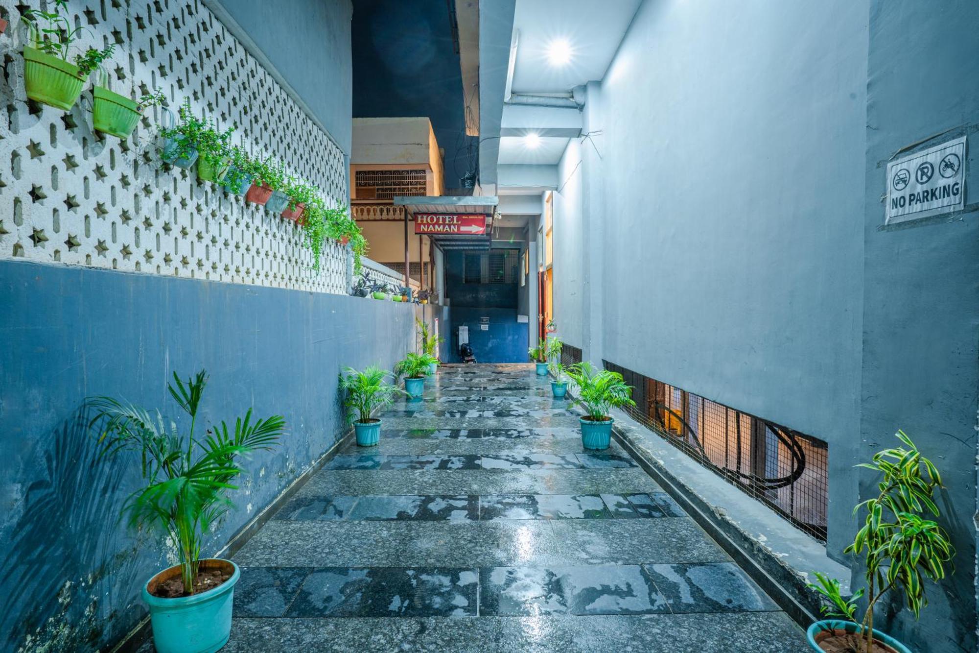 Hotel Naman Udaipur Extérieur photo
