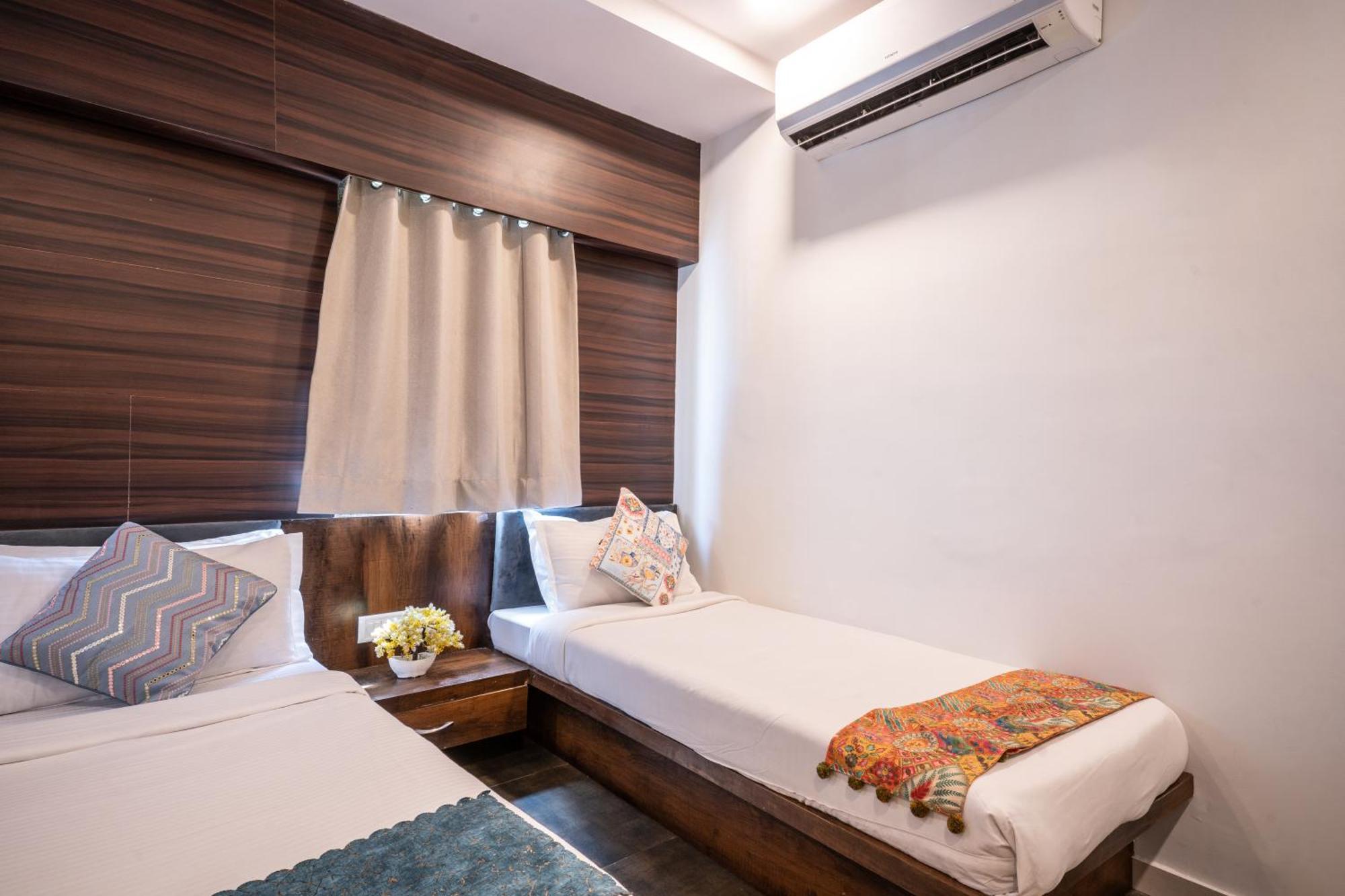 Hotel Naman Udaipur Extérieur photo