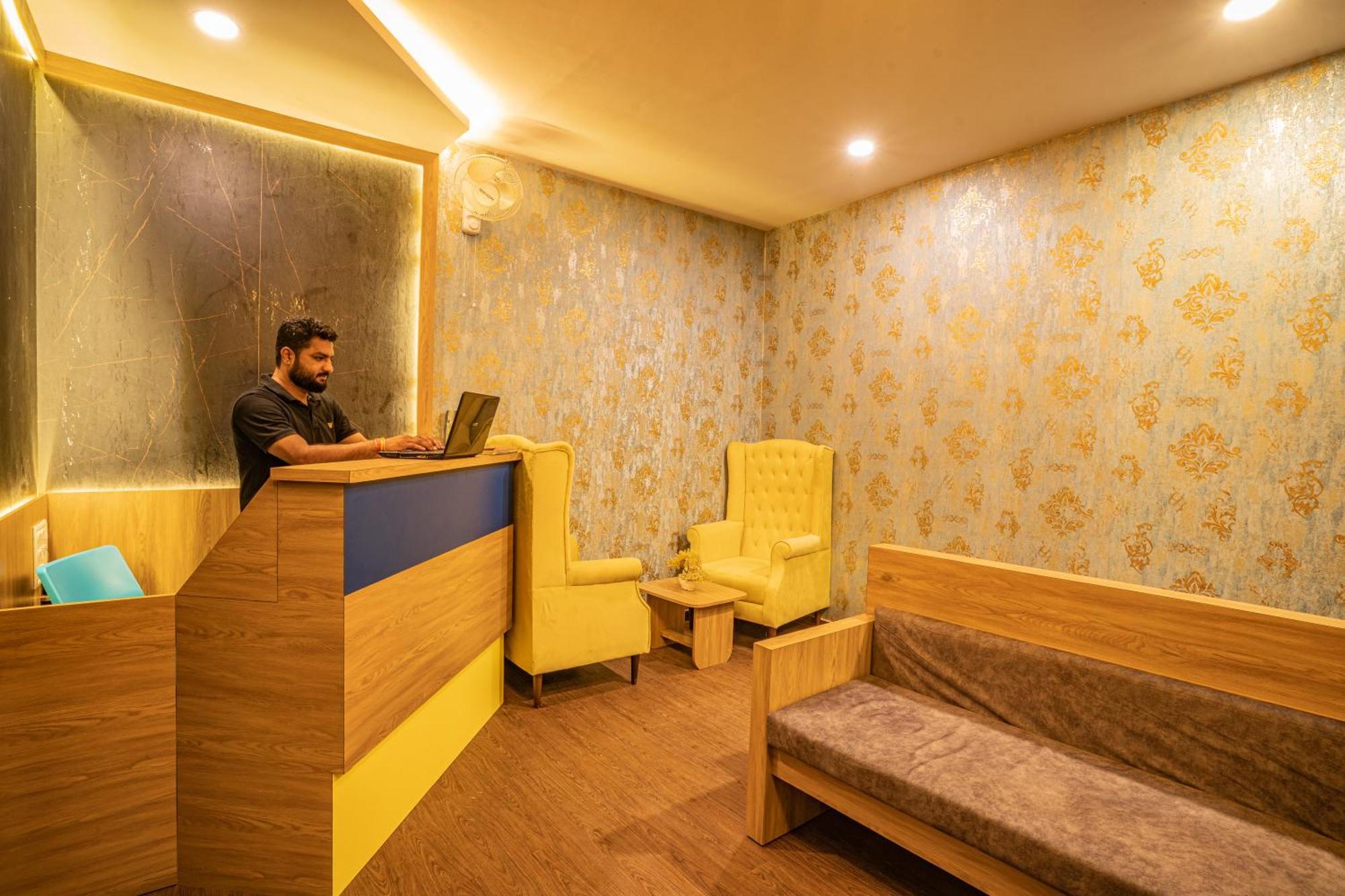 Hotel Naman Udaipur Extérieur photo